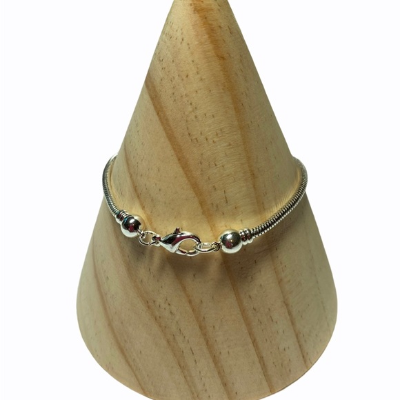 ARTISAN Dione Glass Bead Bracelet - Picture 3 of 4